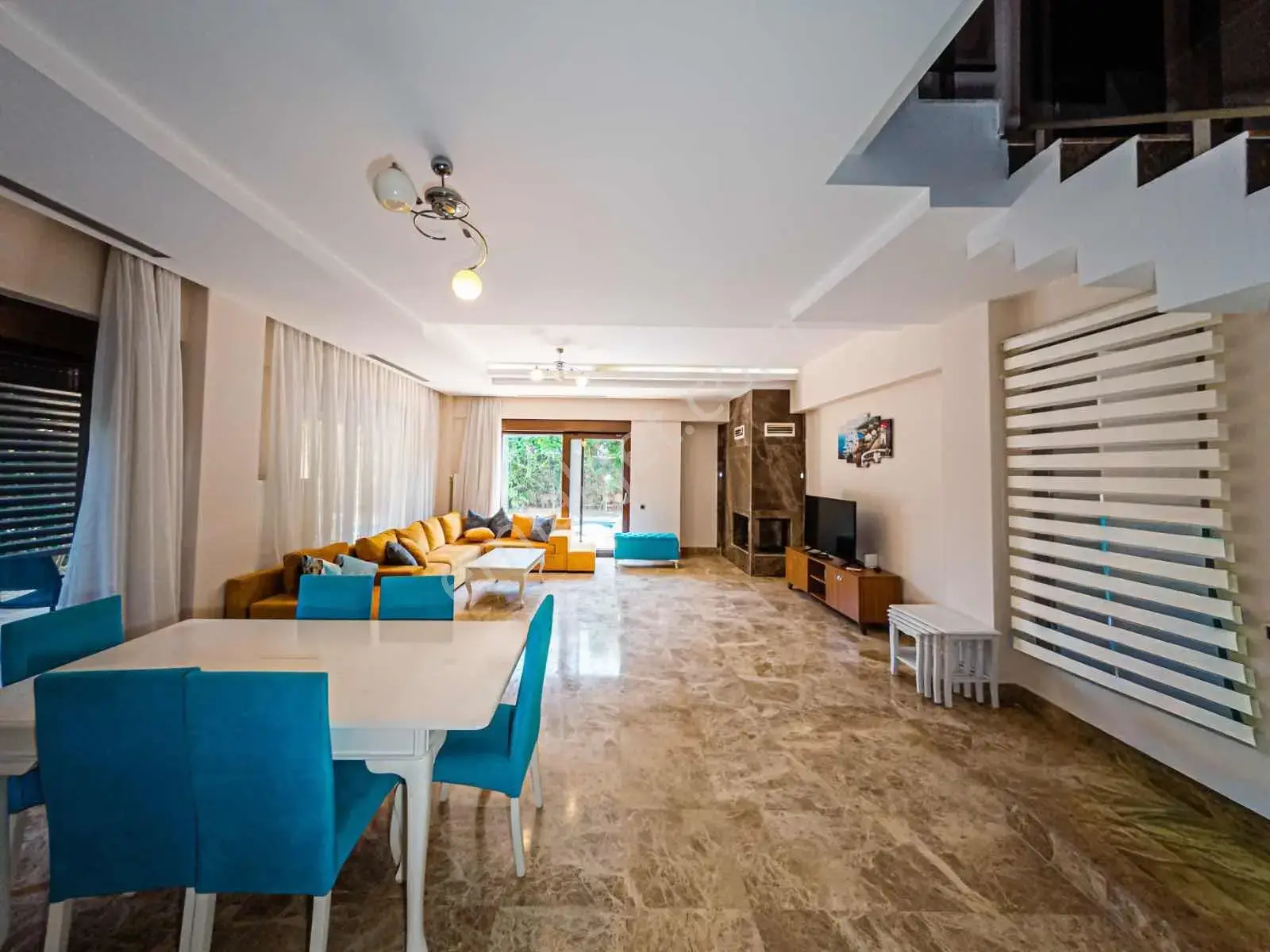 Ender Kortan'dan Kadriye'de 4+1 Kiralık Villa — görsel 34