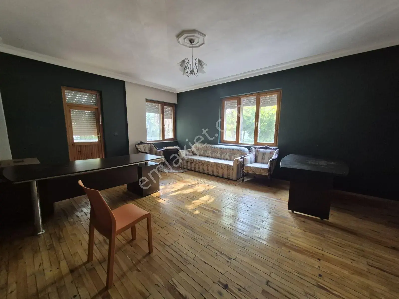 Muhteşem Bir Konumda Kiralık Ofis — görsel 6