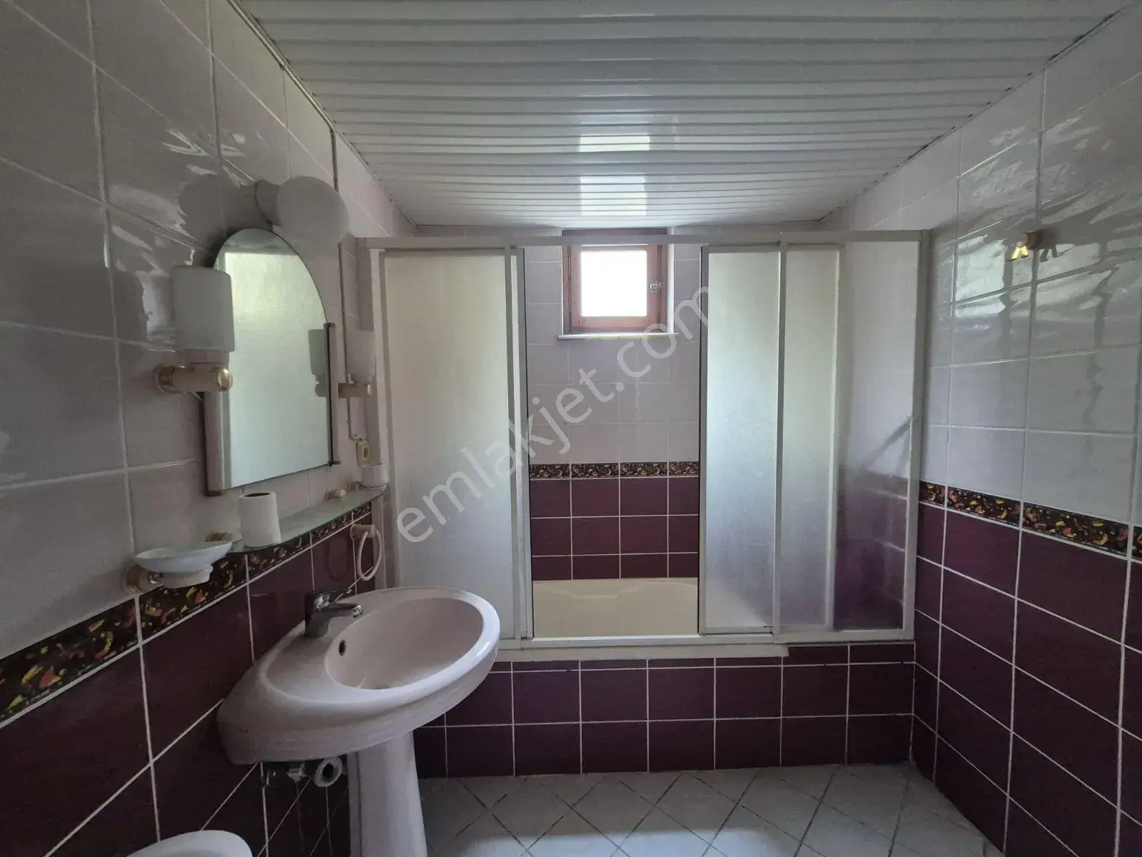 Muhteşem Bir Konumda Kiralık Ofis — görsel 23