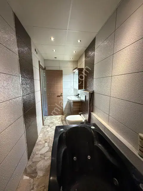 Kemerağzı Mahallesi Gaye Sitesinde Kiralık 3+1 Daire — görsel 7