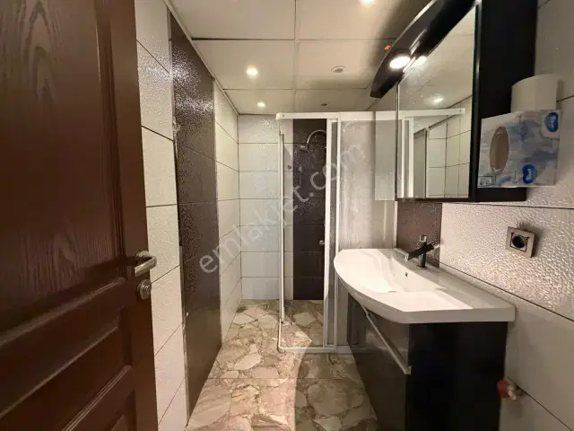 Kemerağzı Mahallesi Gaye Sitesinde Kiralık 3+1 Daire — görsel 23