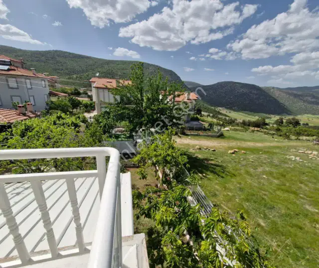 Korkuteli Söğütçük'te Meyve Bahçeli, Ruhsatlı Ve İskanlı Villa — görsel 3