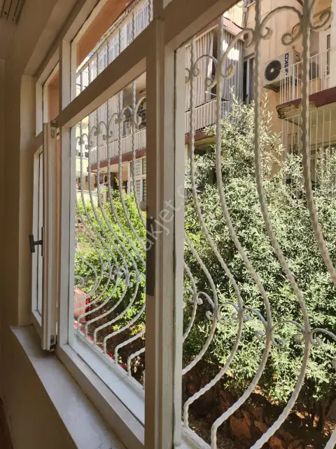 Merkez 'de Güllük Caddeye Yakın 90 M2 2+1 Daire — görsel 6
