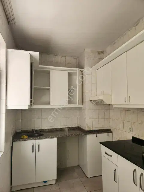 Merkez 'de Güllük Caddeye Yakın 90 M2 2+1 Daire — görsel 17