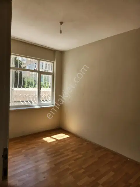 Merkez 'de Güllük Caddeye Yakın 90 M2 2+1 Daire — görsel 19