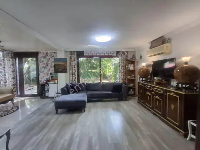 Lara Kent Sitesi'nde Kiralık 6+1 Müstakil Villa / Zu Vermieten — görsel 7