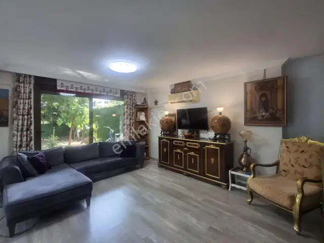 Lara Kent Sitesi'nde Kiralık 6+1 Müstakil Villa / Zu Vermieten — görsel 8
