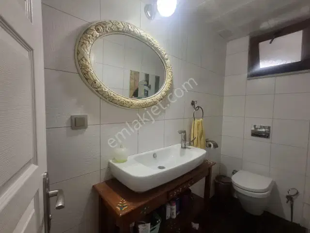 Lara Kent Sitesi'nde Kiralık 6+1 Müstakil Villa / Zu Vermieten — görsel 14