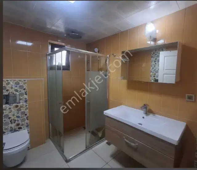 Lara Kent Sitesi'nde Kiralık 6+1 Müstakil Villa / Zu Vermieten — görsel 16