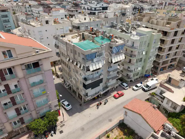 Arık Caddesi Üzerinde Arakat 3+1 Kiralık Daire — görsel 3