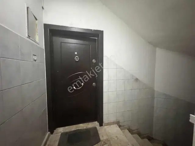 Arık Caddesi Üzerinde Arakat 3+1 Kiralık Daire — görsel 5