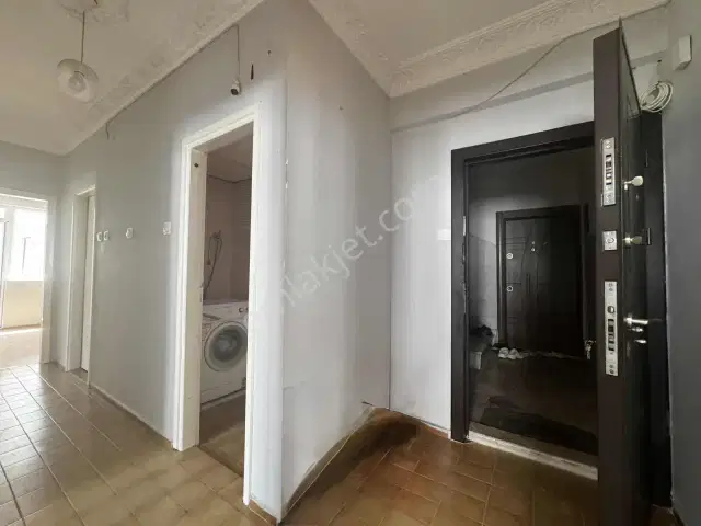 Arık Caddesi Üzerinde Arakat 3+1 Kiralık Daire — görsel 15