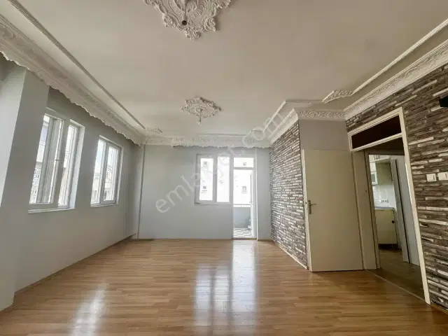 Arık Caddesi Üzerinde Arakat 3+1 Kiralık Daire — görsel 23