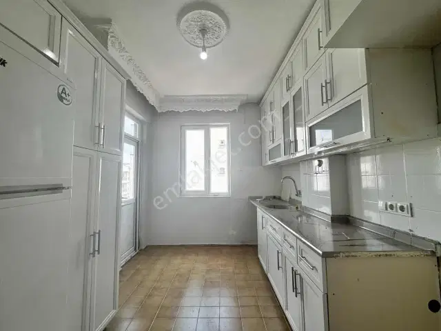 Arık Caddesi Üzerinde Arakat 3+1 Kiralık Daire — görsel 28