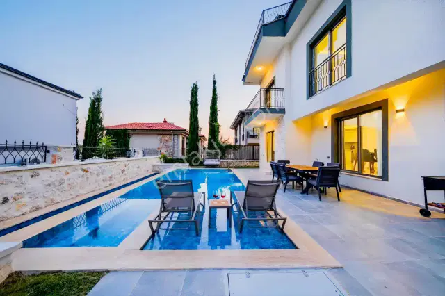 Burcu Konuk'dan Muhteşem Fırsat!bir Villa Fiyatına İkiz Villa — görsel 6