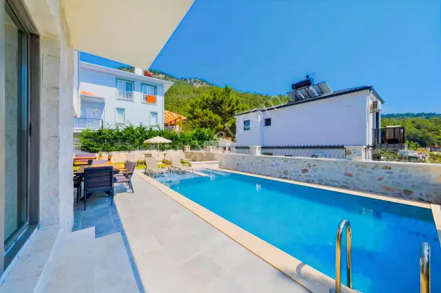 Burcu Konuk'dan Muhteşem Fırsat!bir Villa Fiyatına İkiz Villa — görsel 7