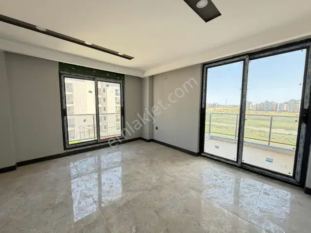 Altıntaş'ta 2+1 Katta 3 Cepheli Kiralık Daire — görsel 15