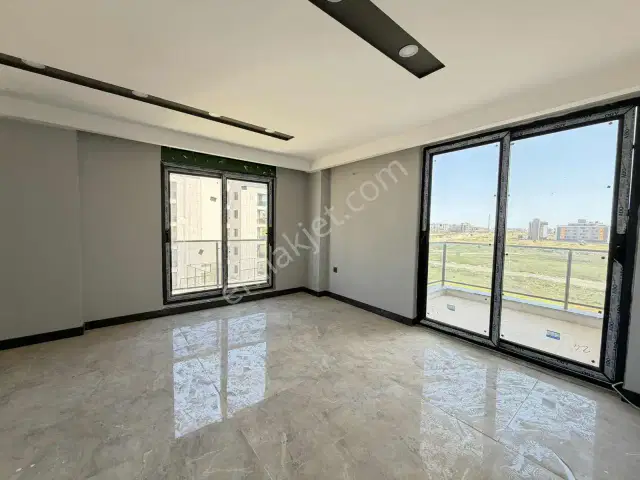 Altıntaş'ta 2+1 Katta 3 Cepheli Kiralık Daire — görsel 16