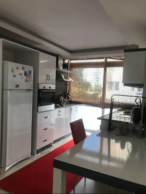 Çağlayan'da Merkezi Konumda Eşyalı 1+1 Satılık Daire — görsel 4