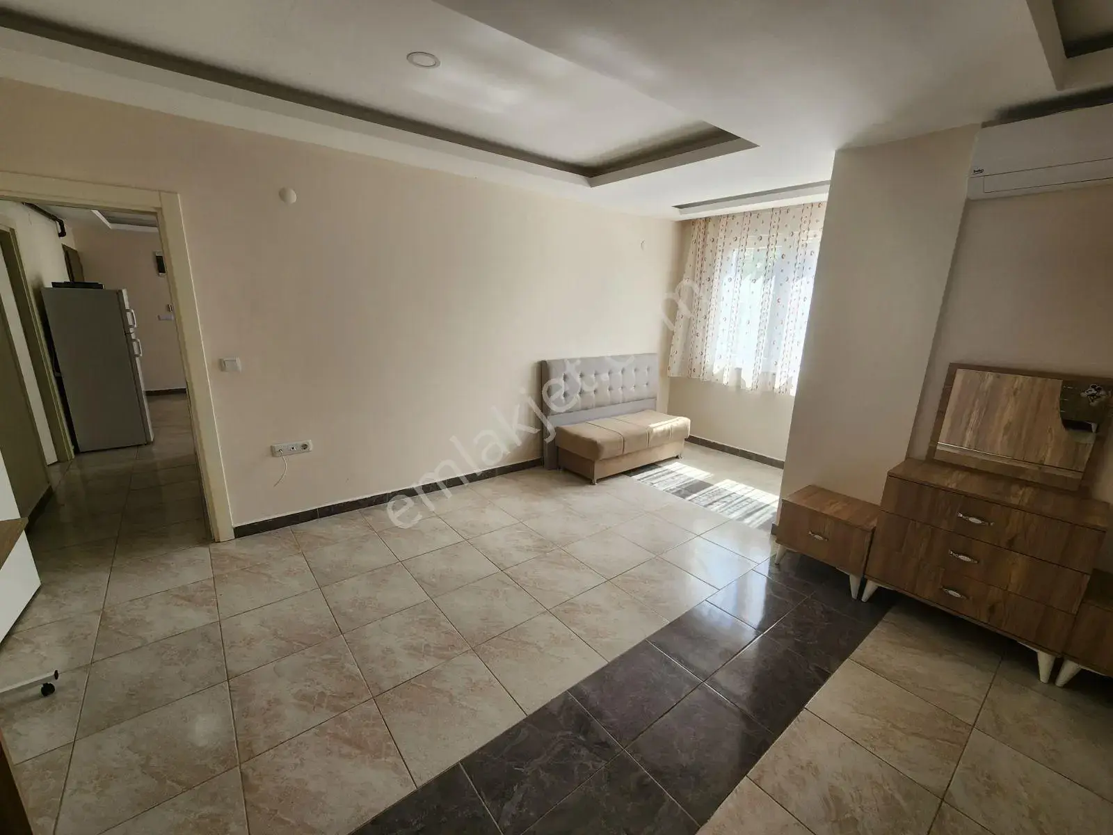 Güzeloba Turizm Yolunda Yüksek Giriş Eşyalı Satılık Geniş 2+1 — görsel 10