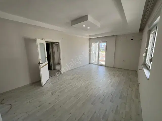 Havalimanı Yakını Arakat Satılık 2+1 Daire — görsel 12