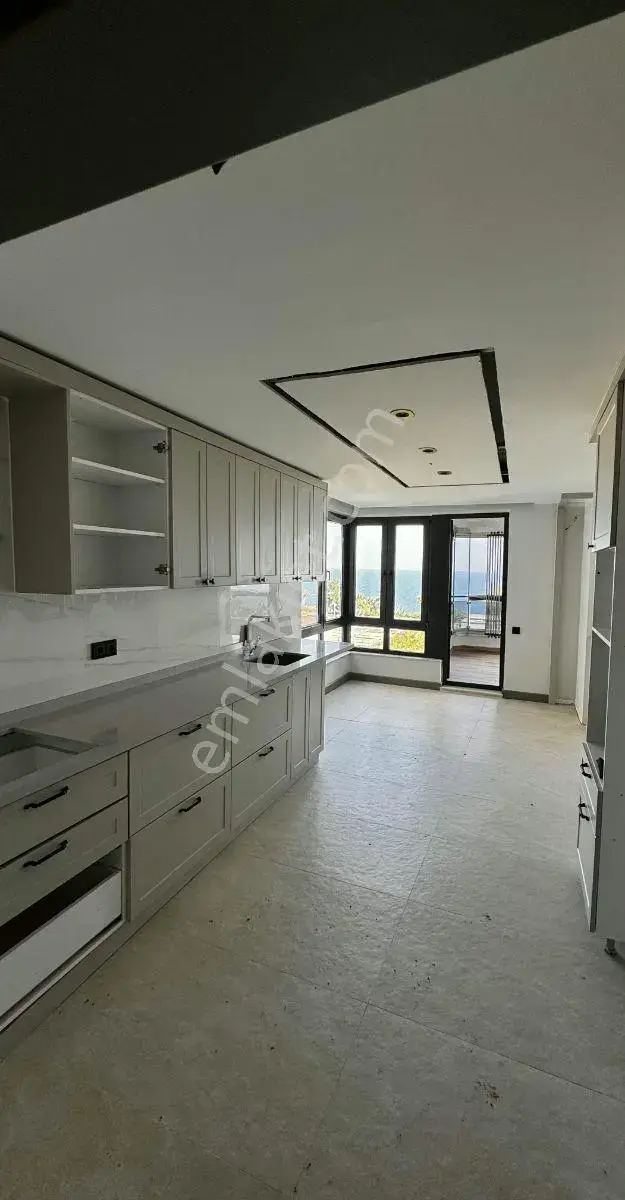Fener'de Kiralık Full Deniz Manzaralı 260 M2 4+1 Havuzlu Site — görsel 4