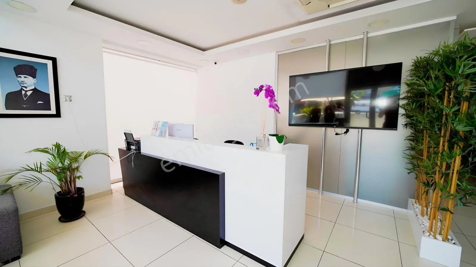 Güzeloba Rauf Denktaş Bulv. Caddeye Cephe 420 M2 Ticari Dükkan — görsel 10