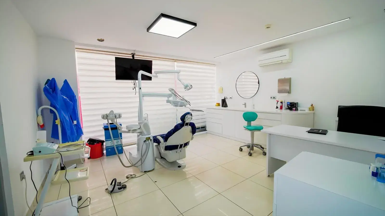 Güzeloba Rauf Denktaş Bulv. Caddeye Cephe 420 M2 Ticari Dükkan — görsel 18