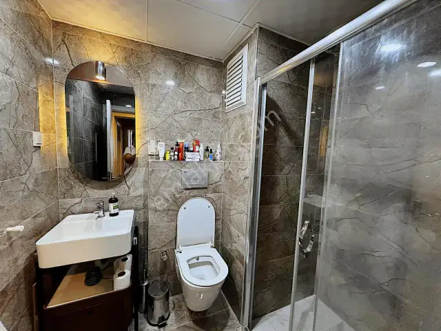 Şirinyalı'da Eşyalı 2+1 Kıralık Daire — görsel 12