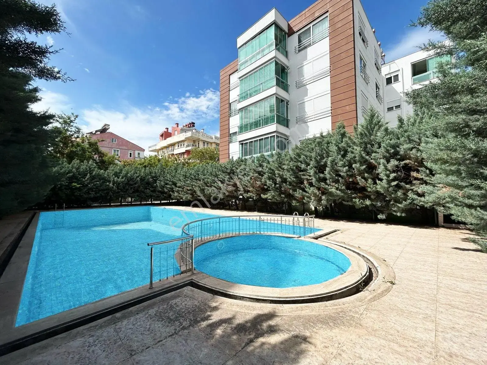 Meydankavağı'nda Sitede 3+1 Geniş Masrafsız Kiralık Boş Daire — görsel 7