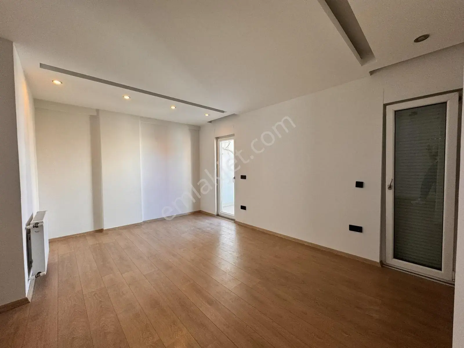 Meydankavağı'nda Sitede 3+1 Geniş Masrafsız Kiralık Boş Daire — görsel 18