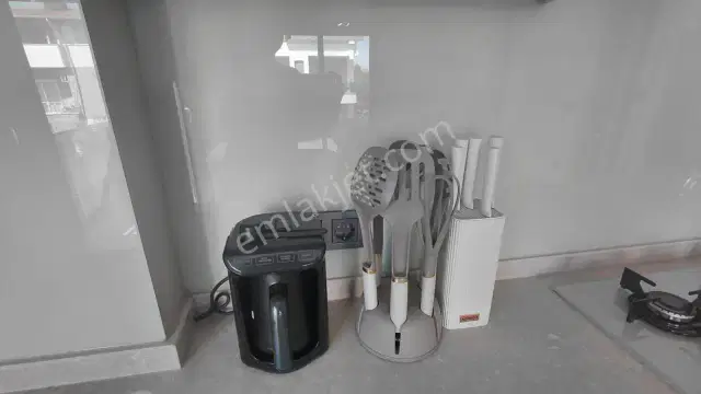 Kadriye'de Sıfır Eşyalı Kiralık 1+1 Daire — görsel 8