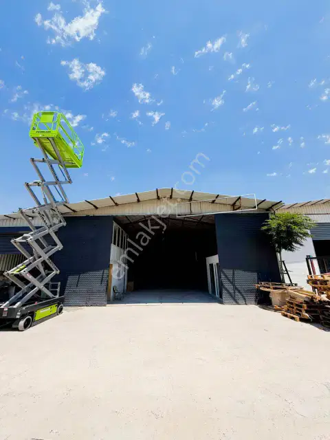 Yenigöl'de 500 M2 Kiralık Depo