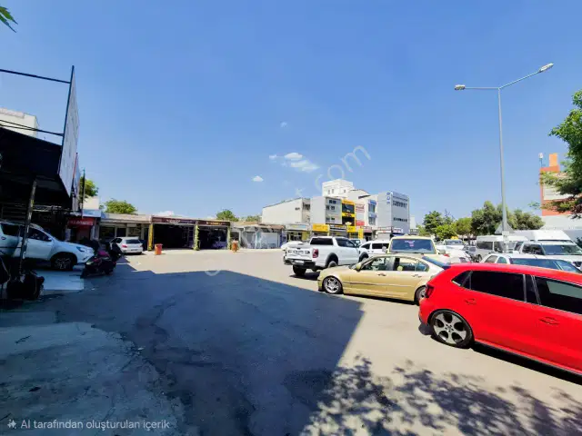 Eski Sanayi Sitesinde Satılık Ticari Dükkan