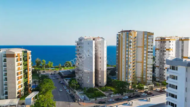 Eski Lara'da Full Deniz Manzaralı 4+1 Daire