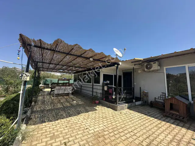 Güzelobada Zilyetli 700 M² Alanda 4+1 Müstakil Ev