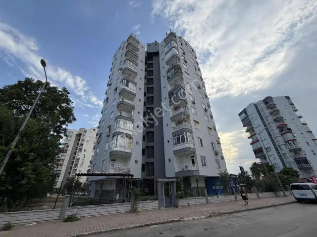Çağlayanda Site İçi Doğalgazlı Satılık Arakat 3+1 Daire
