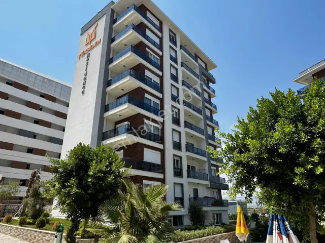 Kısmi Eşyalı Yükselen Resıdence 1 Arakat 1+1 Daire