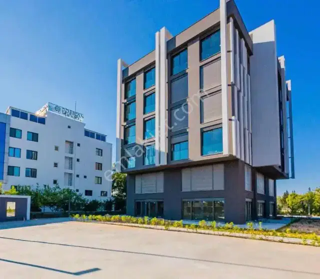 Havalimanı Yakını Lüks Konsept 1+1 Eşyalı Kiralık Daire