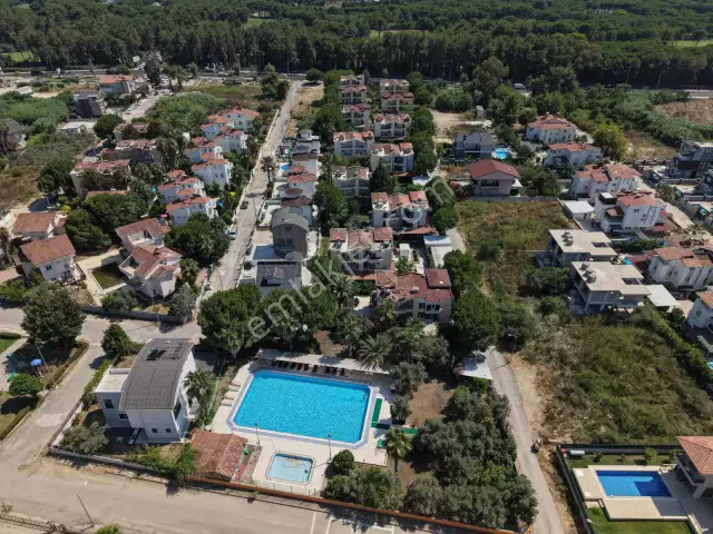 Belekte Havuzlu Sitede Modern Tadilatlı Lüks 4+1 Villa — görsel 2