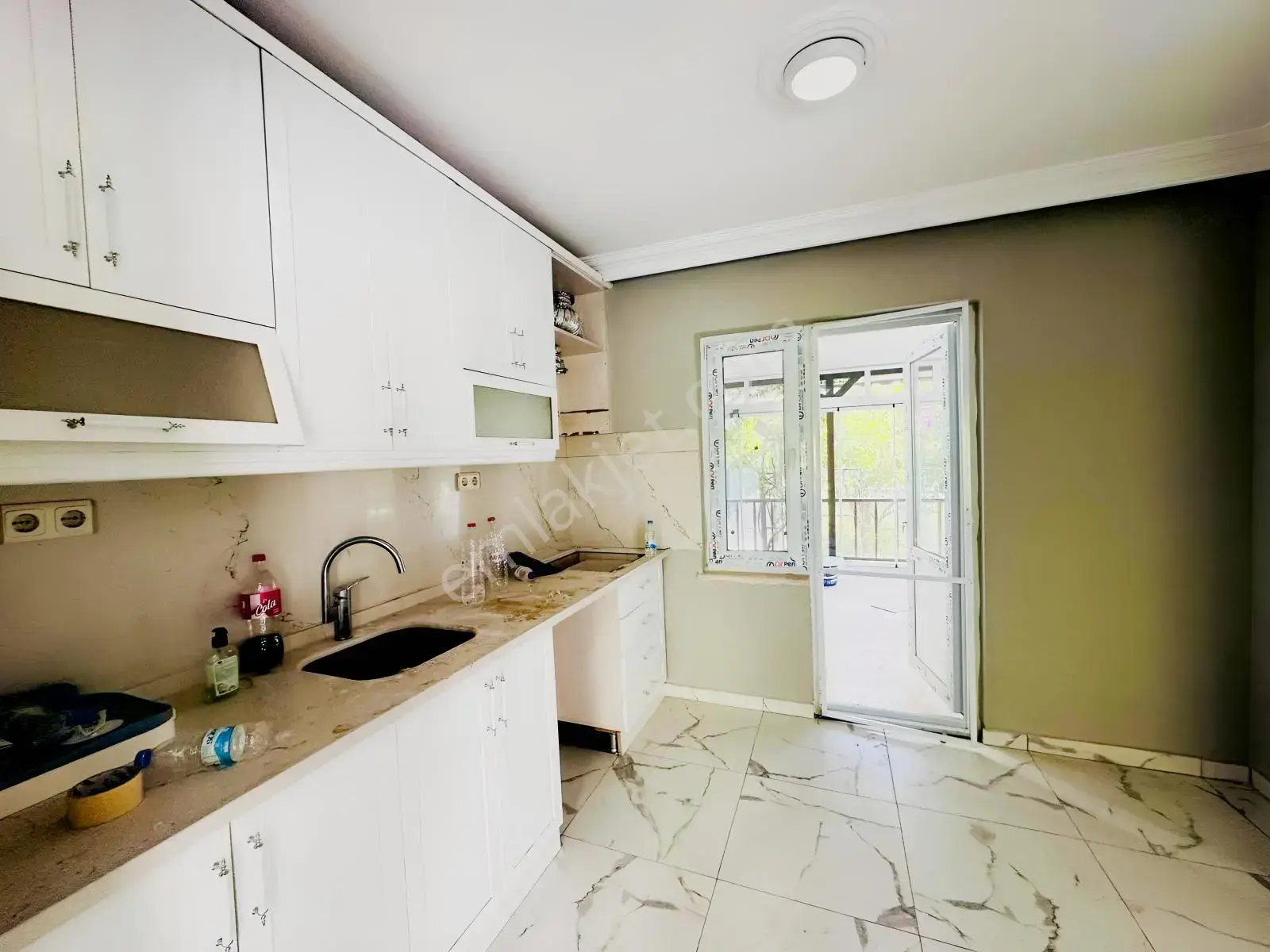 Belekte Havuzlu Sitede Modern Tadilatlı Lüks 4+1 Villa — görsel 27