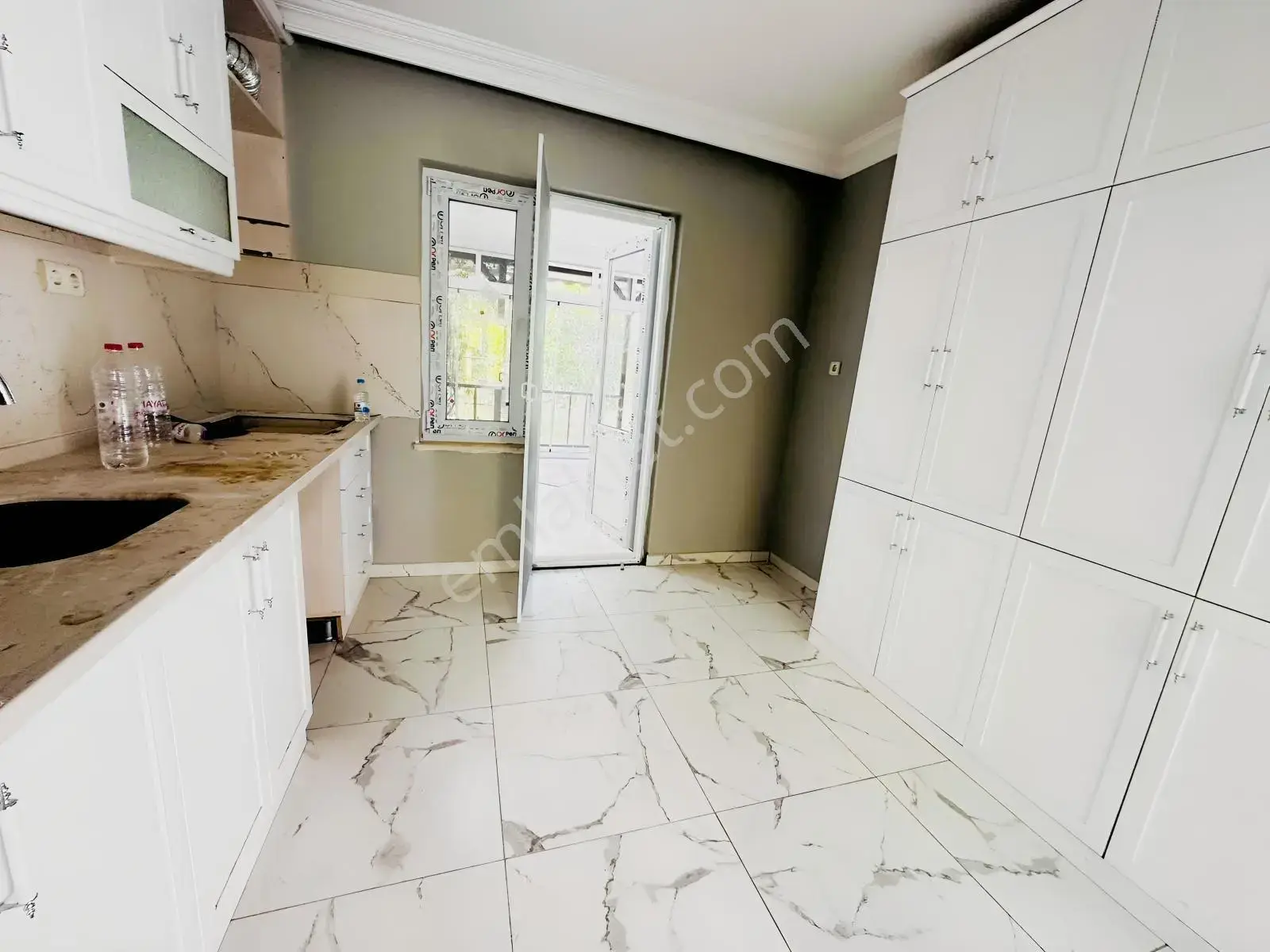 Belekte Havuzlu Sitede Modern Tadilatlı Lüks 4+1 Villa — görsel 29
