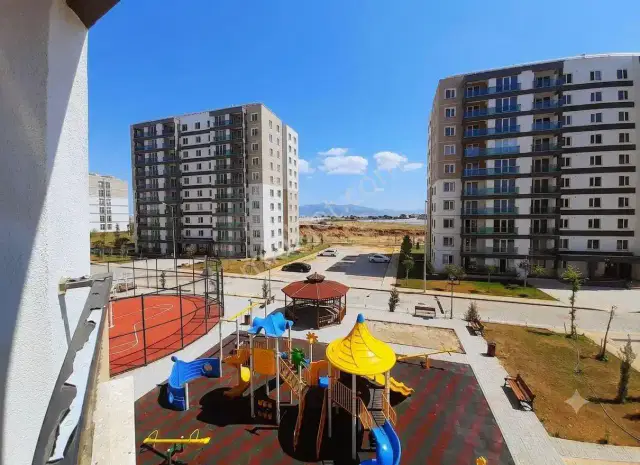 Yukarıkocayatak Tokide 3+1 Ayrı Mutfaklı Geniş Daire