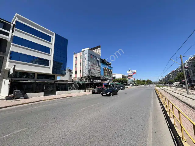 Özdilek Avm'nin Yanında Komple Kiralık Bina