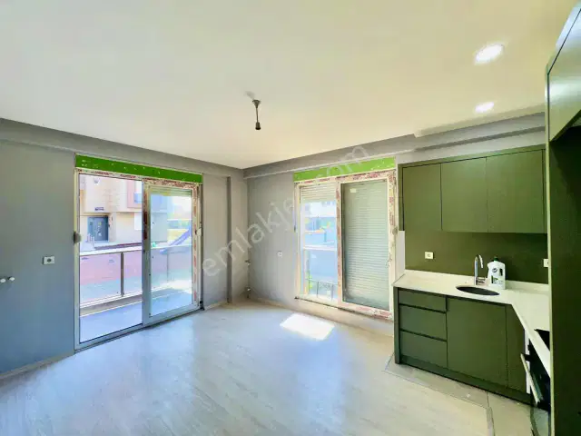 Nest Göksu Da 1+1 Havuz Cephe Bahçe Katı Satılık — görsel 8