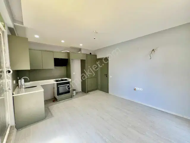 Nest Göksu Da 1+1 Havuz Cephe Bahçe Katı Satılık — görsel 15