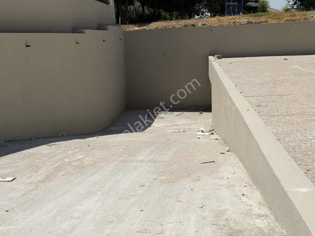 Altıntaşta 1+1 Home Offıce | 80 M² Özel Teras | Cadde Üzeri — görsel 6