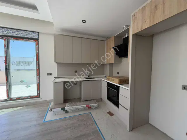 Altıntaşta 1+1 Home Offıce | 80 M² Özel Teras | Cadde Üzeri — görsel 10