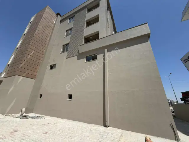 Altıntaşta 1+1 Home Offıce | 80 M² Özel Teras | Cadde Üzeri — görsel 11