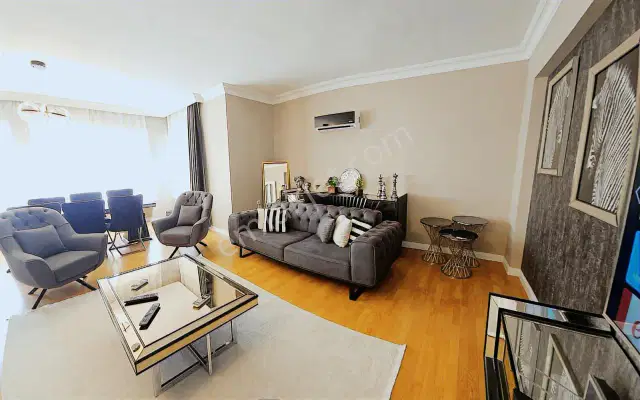 Merkezi Konumda Eşyalı Deniz Manzaralı Site İçinde 4+1 — görsel 4